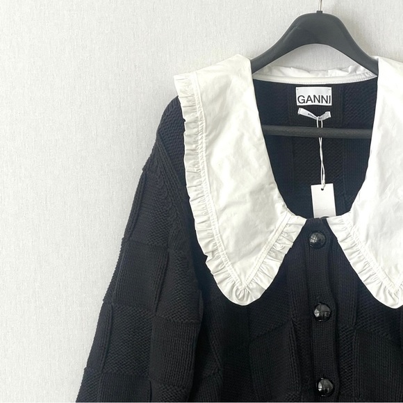 ⭐️HP⭐️ GANNI Smiley Face Oversized-Collar Basketweave Cardigan - Picture 4 of 16